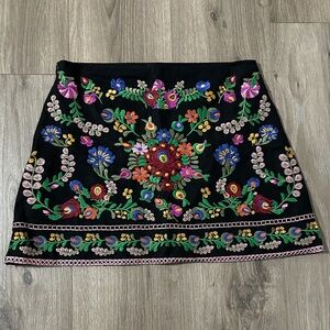 Haute Rouge Women’s Vibrant Floral Embroidered Mini Skirt